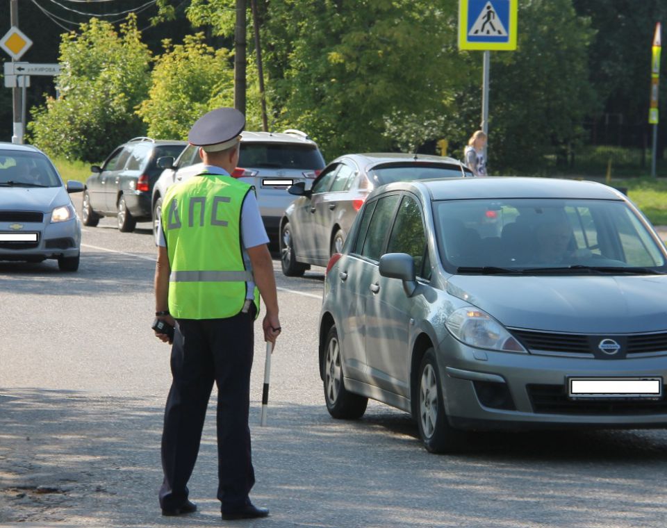 Красногорская  госавтоинспекция продолжает проведение «массовых» проверок  водителей на состояние опьянения