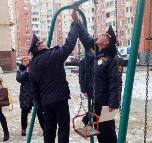 Более 1000 общественных инспекторов помогают Госадмтехнадзору следить за порядком в Московской области