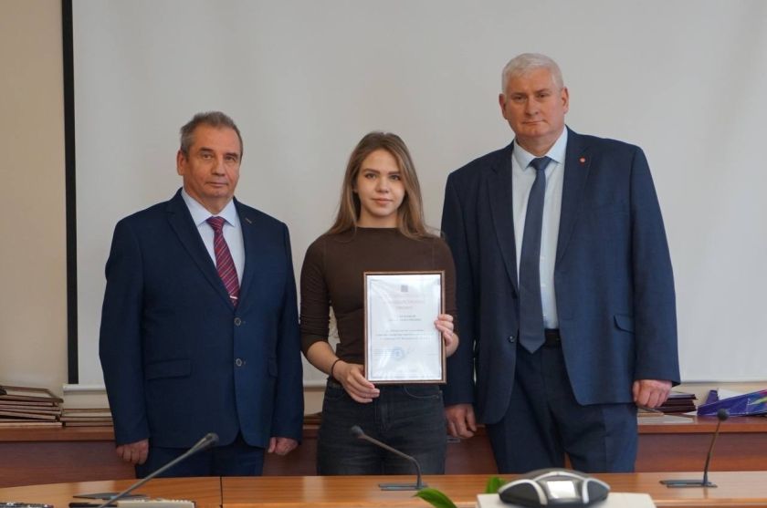 Система-112 Московской области совместно с МГИМО внедряет робота-переводчика