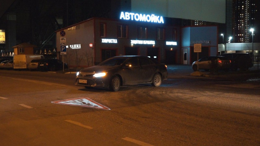 В Красногорске впервые в Подмосковье заработали проекционные дорожные знаки в тестовом режиме