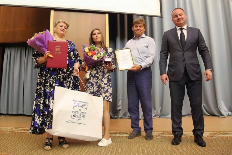 191 выпускник Красногорска получил золотую медаль в 2021 году