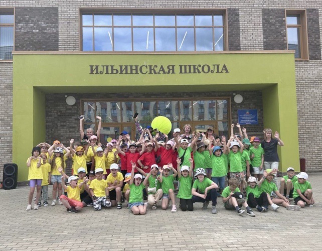 В Красногорске торжественно открылись детские лагеря, расположенные на базе общеобразовательных учреждений