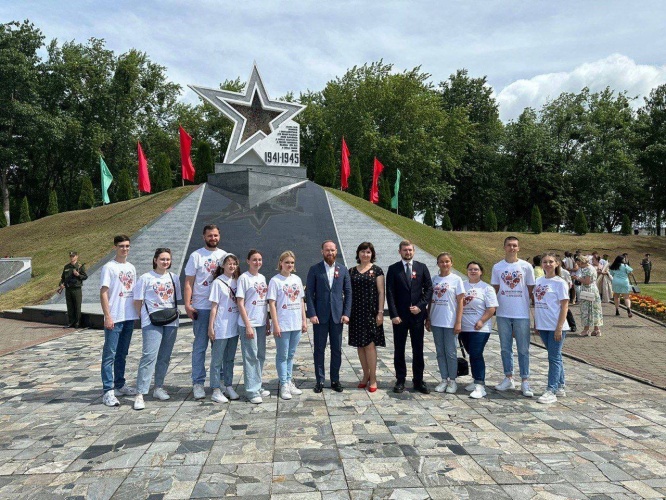 Делегация из Красногорска принимает участие в праздничных мероприятиях, посвященных Дню Независимости республики Беларусь, в городе-побратиме Кореличи