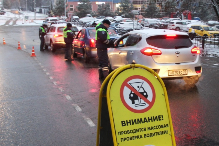 В Красногорске водителям напомнили, что «алкоголь искажает реальность» 