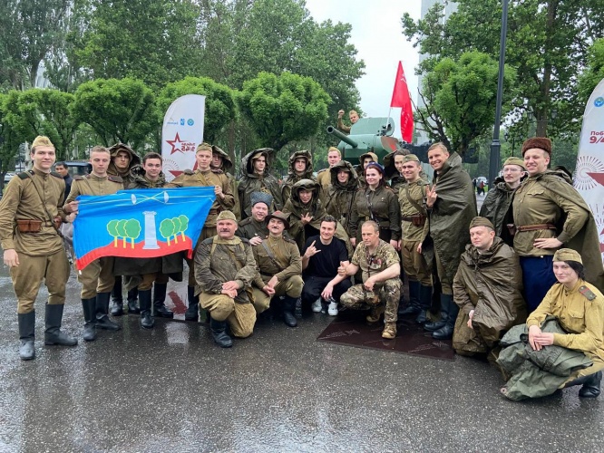 Военно-исторический центр «Искатель» представил боевую технику Красной армии на международном фестивале «Победа 9/45» в Бишкеке