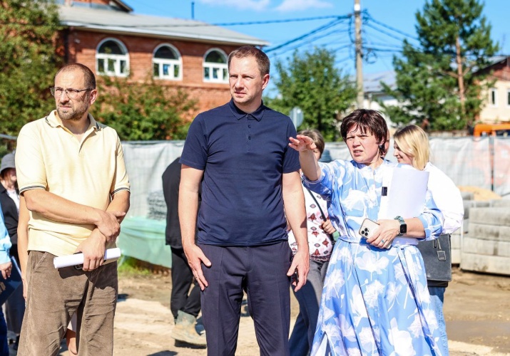 Дмитрий Волков провёл выездной штаб по благоустройству в Нахабино