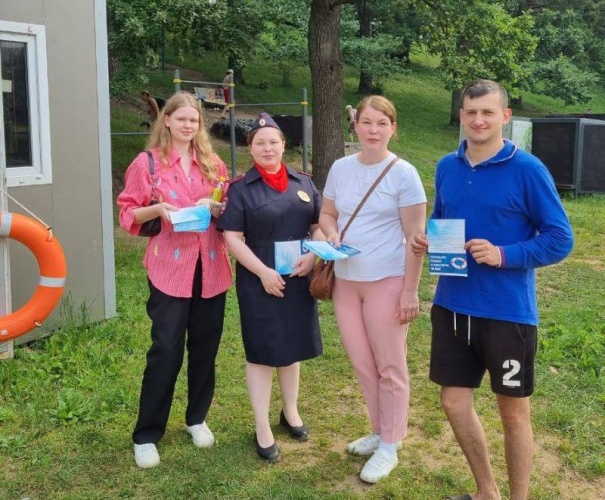 В зонах отдыха городского округа Красногорск полицейские провели акцию «Безопасное лето»
