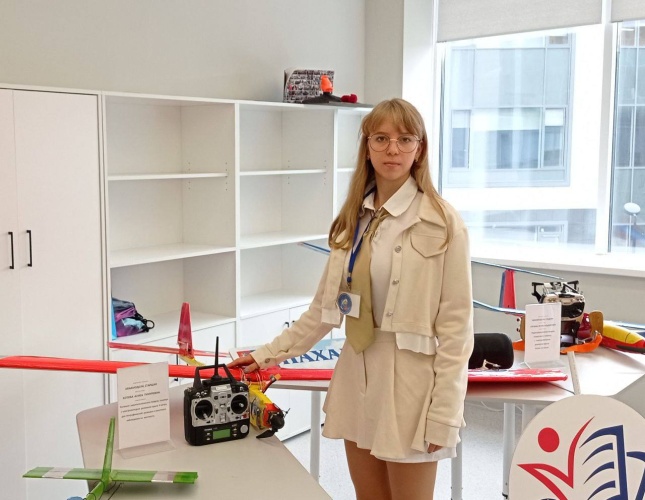 Красногорские авиамоделисты клуба «ЗИГЗАГ» успешно выступили на финале конкурса «ТЕХНОФЕСТ»