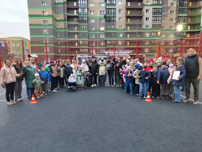 В Путилково открылась обновлённая спортивная площадка