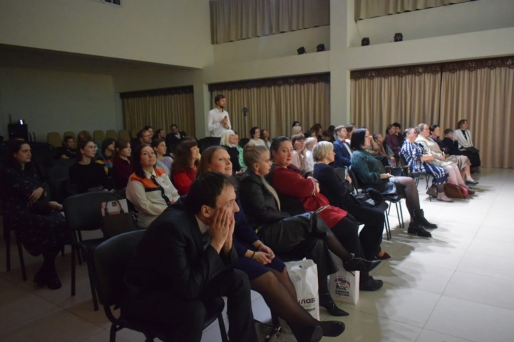 В Красногорске подвели итоги 11-го ежегодного фестиваля-конкурса чтецов «Мастер слова — 2025»