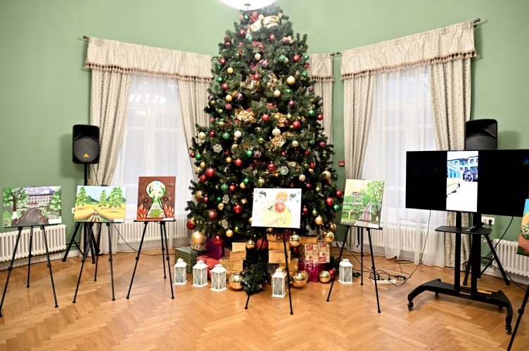 В усадьбе Знаменское-Губайлово начала работу передвижная выставка под названием «Дети войны рисуют мир»