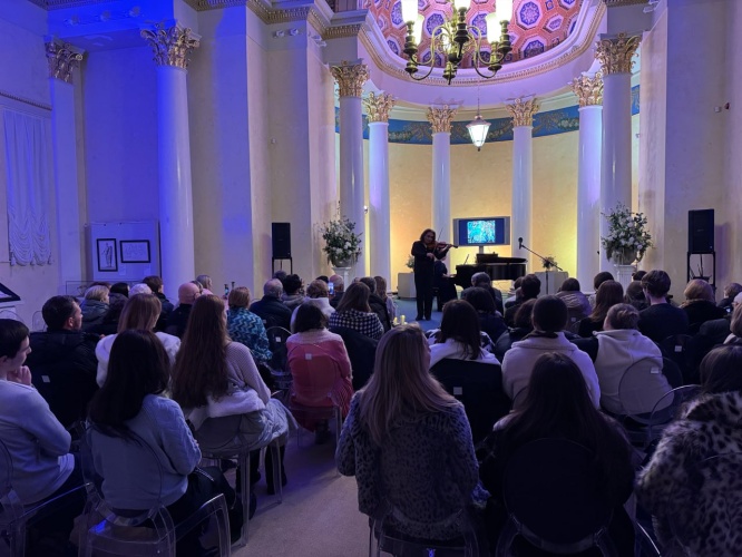 Музей-заповедник «Архангельское» готовится встретить Рождество под звуки прекрасной музыки