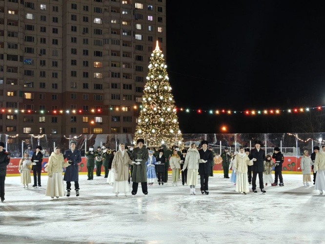 В Нахабино состоялся красочный и незабываемый Новогодний кадетский бал на льду