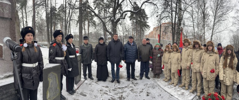 В Красногорске состоялся митинг, посвященный 45-й годовщине ввода советских войск в Республику Афганистан и 30-й годовщине начала контртеррористической операции на Северном Кавказе.
