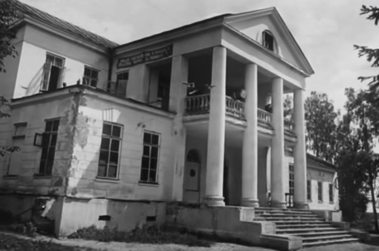 Усадьба «Знаменское-Губайлово» – живой свидетель смены эпох в самом сердце Красногорска, хранящий тепло семейных историй и творческого духа