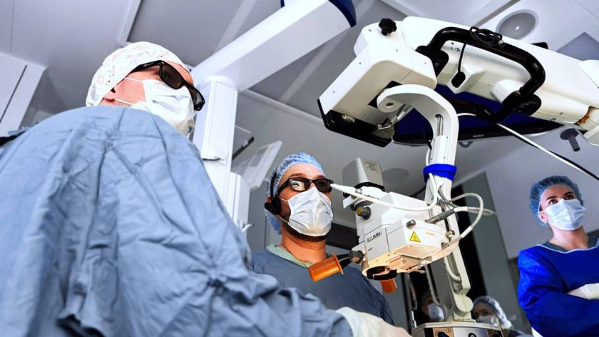 В Детском научно-клиническом центре имени Л.М. Рошаля в Красногорске открылся Центр компетенций микрохирургии глаза