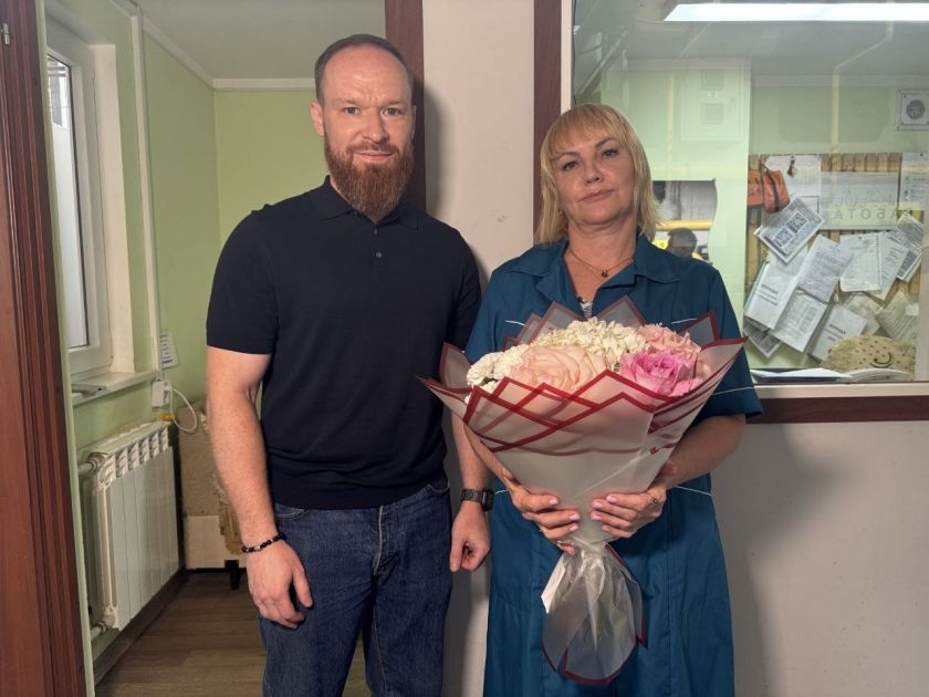 Сотрудницу Красногорской теплосети поздравили с юбилеем