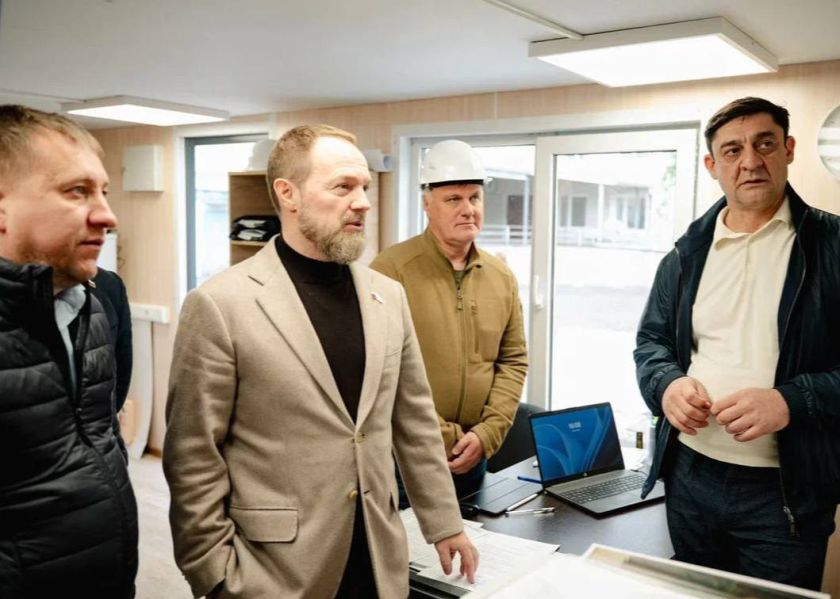 Сергей Колунов проконтролировал ход капитального ремонта стационара Красногорской больницы
