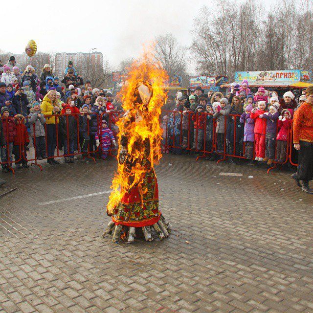 Более тысячи человек отметили широкую Масленицу в Красногорске