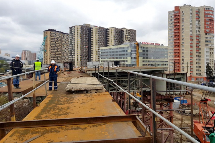 Главгосстройнадзор проверил ход строительства развязки - Ильинское-Волоколамское шоссе