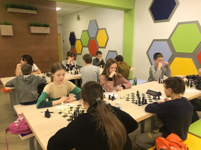 Шахматный турнир проходит в Красногорске