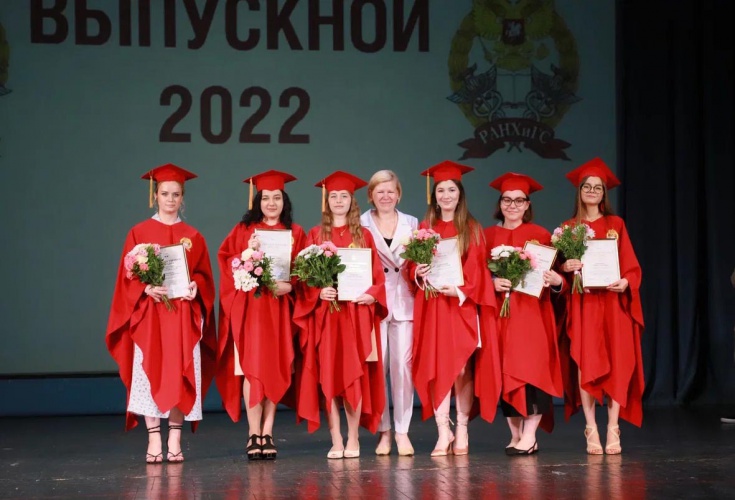 В Красногорске поздравили выпускников Московского областного филиала РАНХиГС