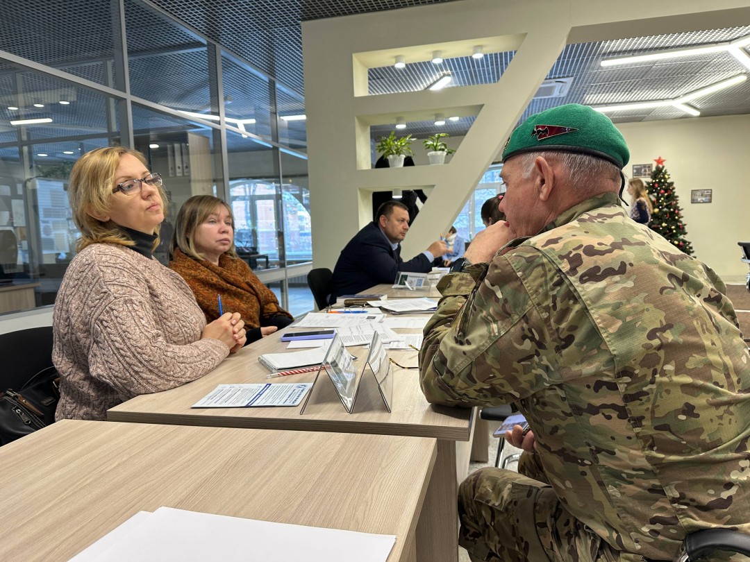 Сотрудники аппарата омбудсмена Подмосковья Ирины Фаевской приняли участие в выездном приеме «Правомобиля КСВО»