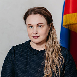 Колмогорова Лариса Валентиновна