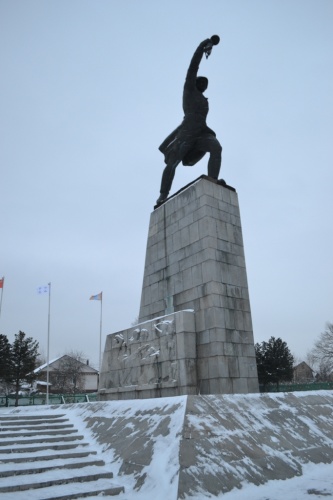 Госадмтехнадзор проверил военные памятники накануне празднования 75-летия битвы под Москвой