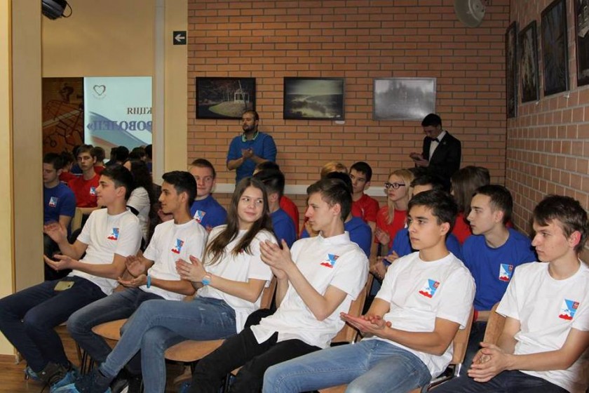 Акция "Я - доброволец" прошла в МУ "Молодежный Центр