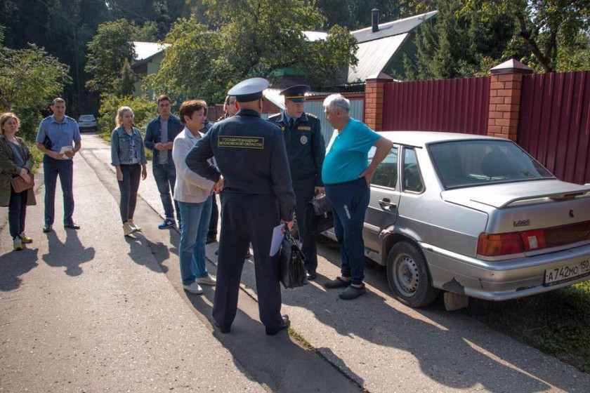 В Опалихе обнаружены очаговые свалки мусора