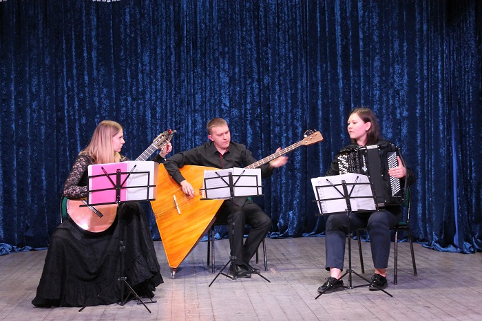 17 апреля в КЦ "Архангельское" состоялась концертная программа "Музыкальный сюрприз"
