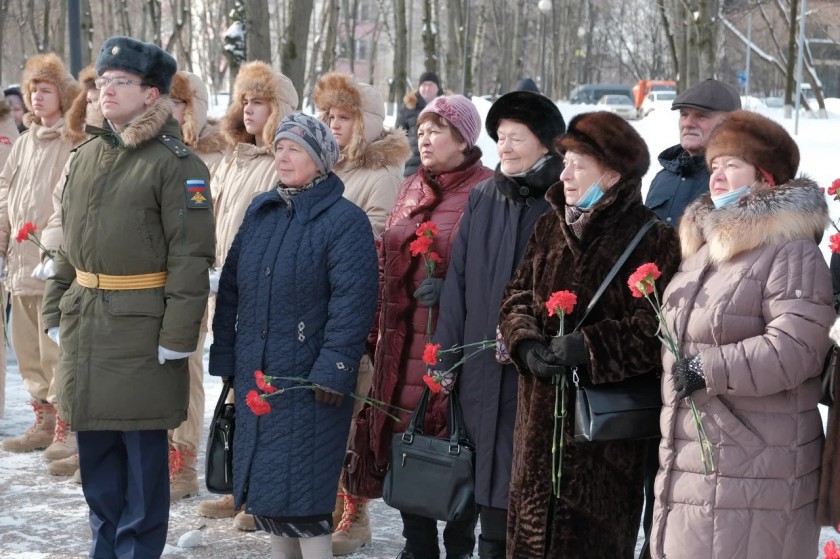 Торжественный митинг состоялся у мемориала Победы в Красногорске