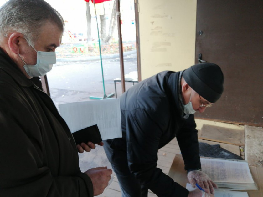 В Красногорске продолжаются рейды по выявлению нарушителей масочного режима