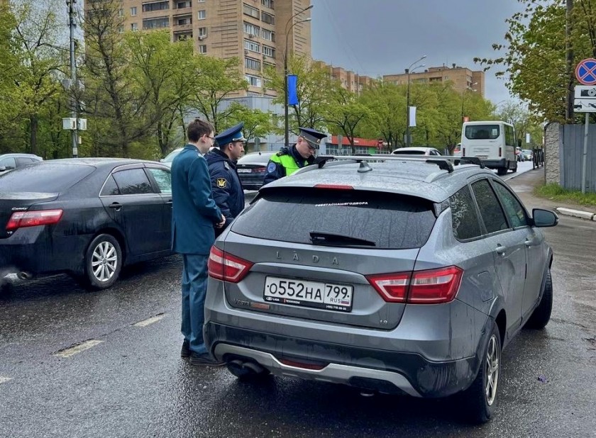 СОТРУДНИКИ ПОДМОСКОВНОЙ ГОСАВТОИНСПЕКЦИИ И СУДЕБНЫЕ ПРИСТАВЫ ПРОВЕЛИ РЕЙД «ДОЛЖНИК»