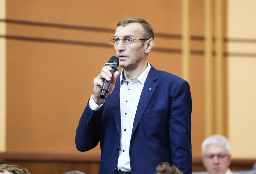 Дмитрий Волков провел заседание строительного штаба