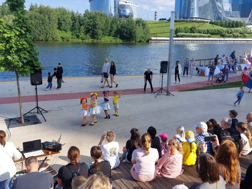 Летний вечер у реки в Красногорске: праздник для всей семьи