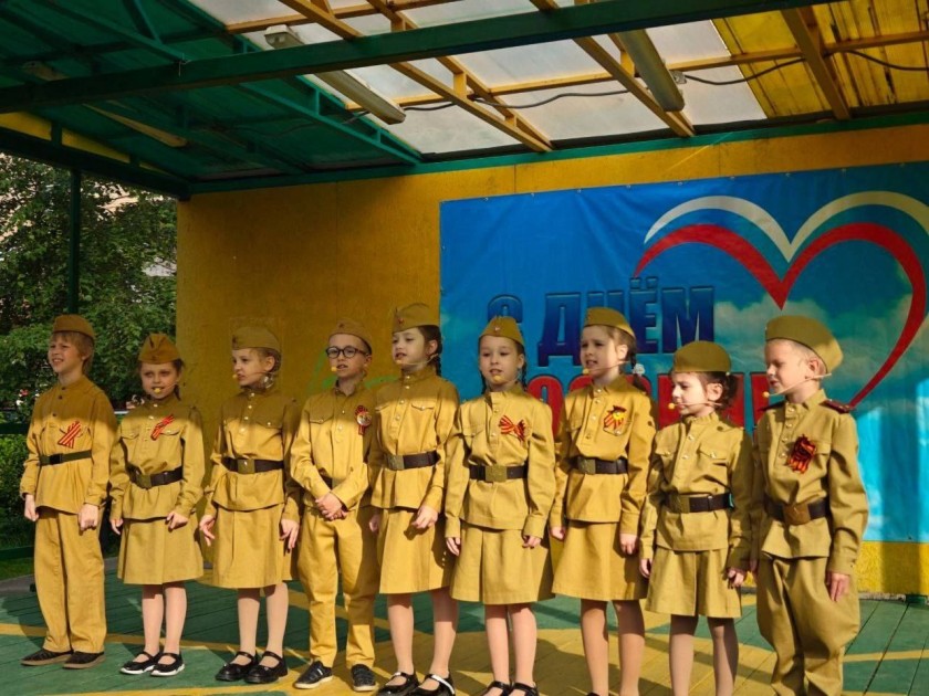 В Нахабино прошла праздничная концертная программа «Россия в сердце каждого»
