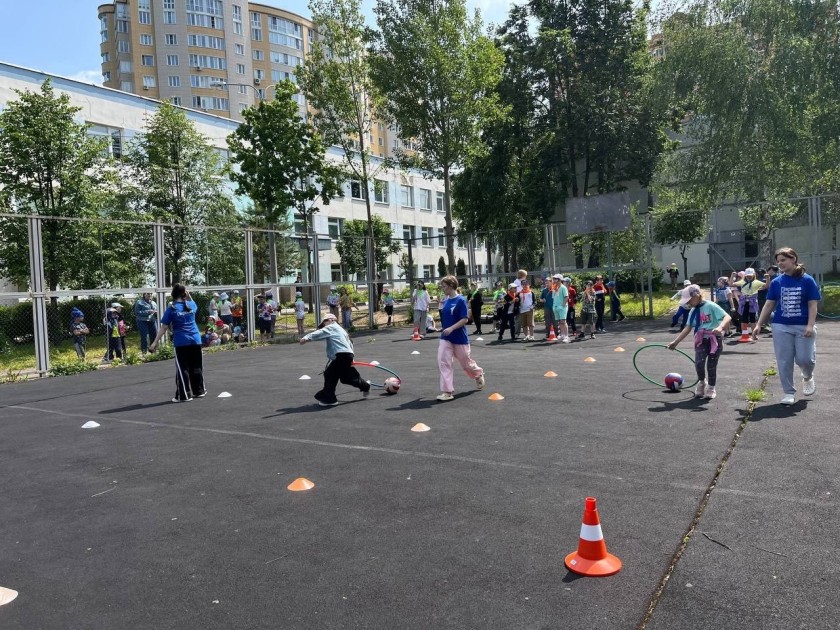 10 июня - День спорта в пришкольном лагере «ЛУЧИКИ»!