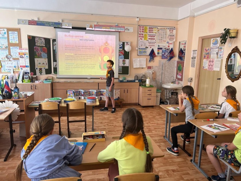 В рамках акции «Здоровье - твое богатство» в пришкольном лагере «Солнышко» МБОУ СОШ № 14 прошёл день безопасности и ПДД
