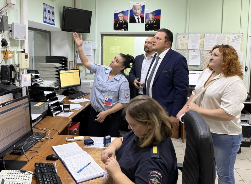 Общественники в Красногорске проверили Дежурную часть