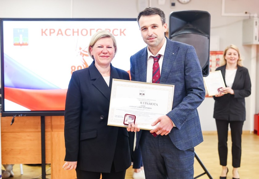Музей с 1 тысячей подлинных экспонатов времен Великой Отечественной войны открыли в школе Красногорска