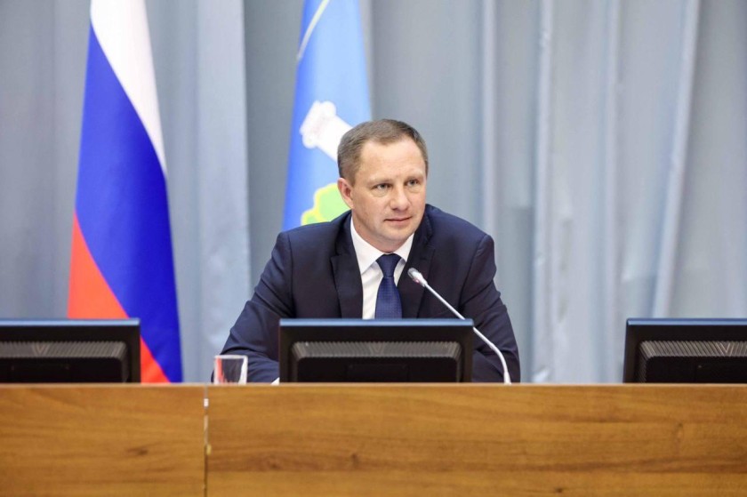 Дмитрий Волков провел оперативное совещание