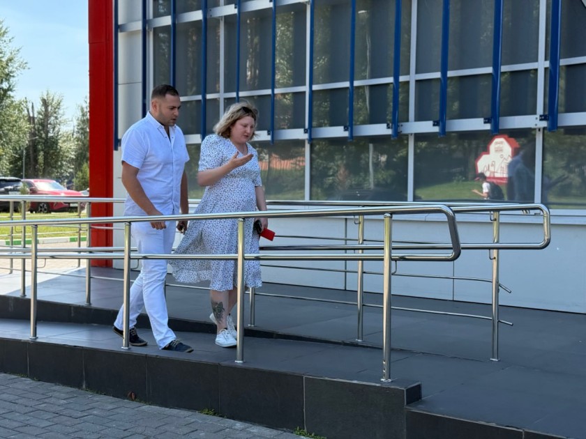 В Красногорске проверили доступность социальных объектов для маломобильных граждан