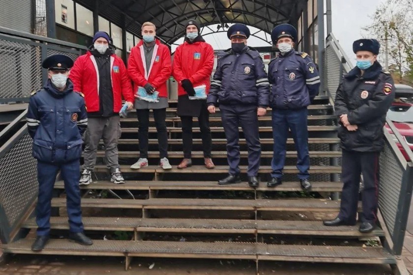 Красногорские волонтеры проверили соблюдение норм COVID-безопасности на транспорте