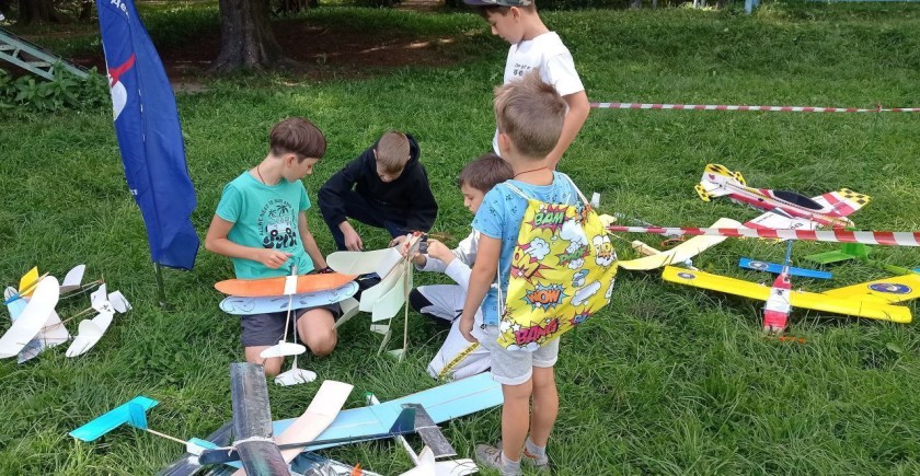 В Красногорске состоялся слет авиамоделистов клуба «ЗИГЗАГ»