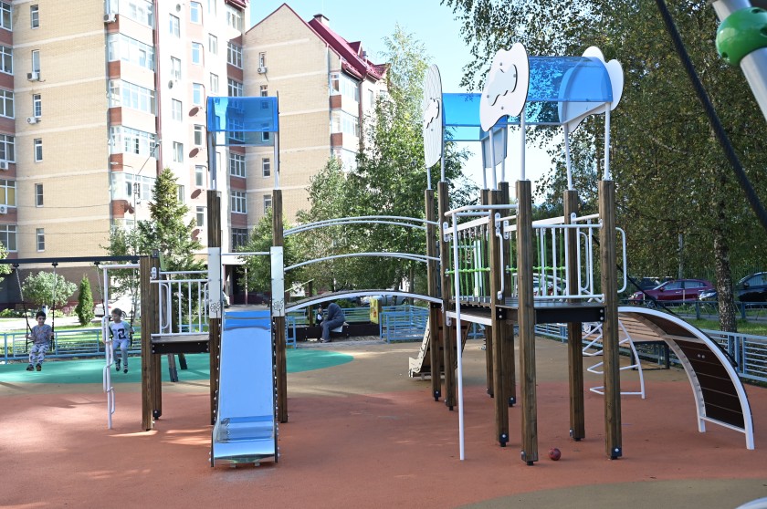 В Красногорске открыли новую детскую площадку