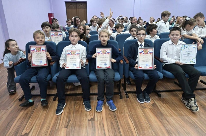 Авиамодельный клуб «ЗИГЗАГ» отметил 15-летний юбилей