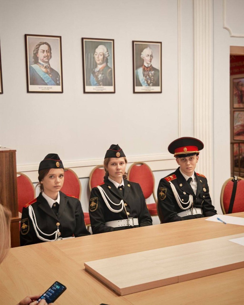 Красногорские кадеты десятого класса лицея № 1 стали участниками круглого стола под названием «Связь поколений»