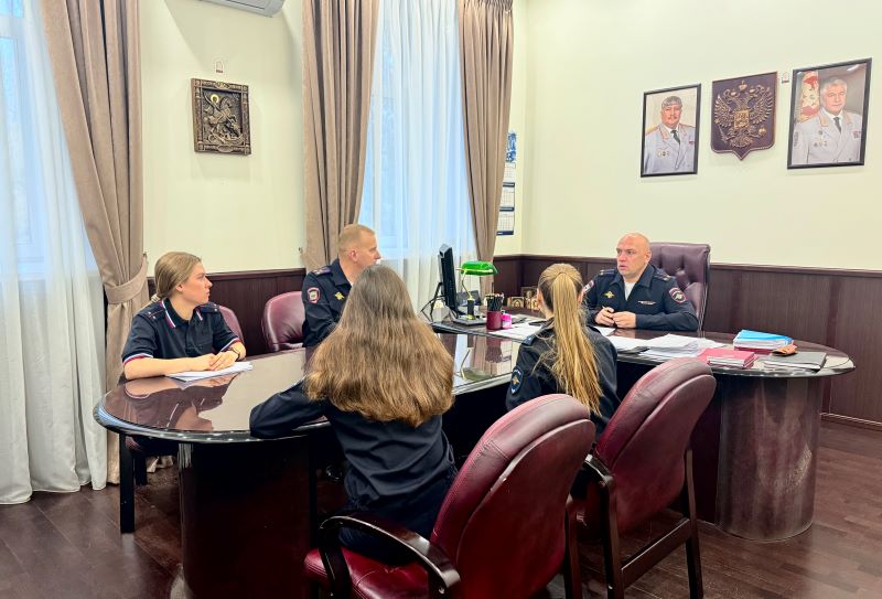 Начальник УМВД России по г.о. Красногорск провел встречу с молодыми сотрудниками